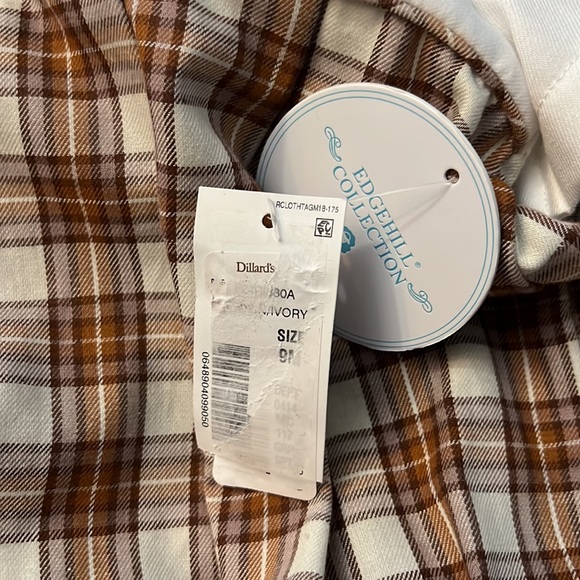 Edgehill Collection Smocked Peter Pan Collar Short Sleeve Plaid Bubble Coverall - Picture 11 of 11